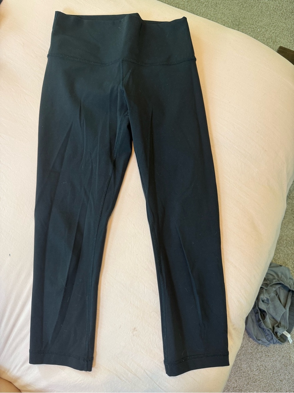 lululemon athletica Black Capri Leggings